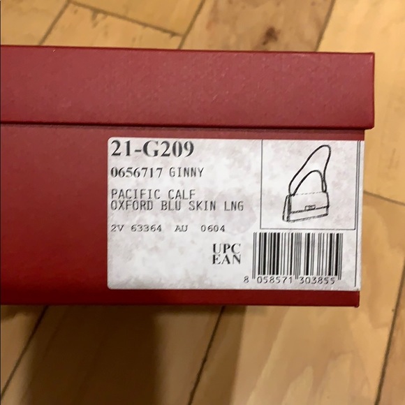 Salvatore Ferragamo Bag BRAND NEW - Picture 8 of 8